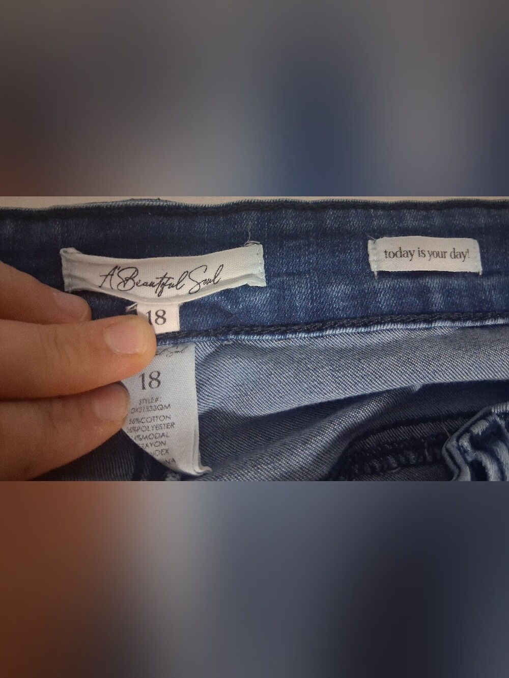 A Beautiful Soul High-Rise Skinny Jeans with Buttons Dark Blue Wash 18 - Picture 4 of 5